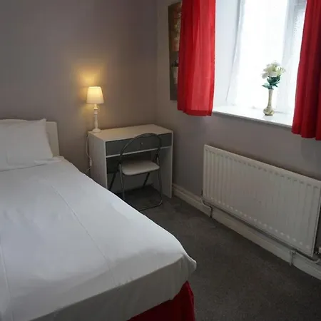 Holiday home Tirchonaill Townhouse